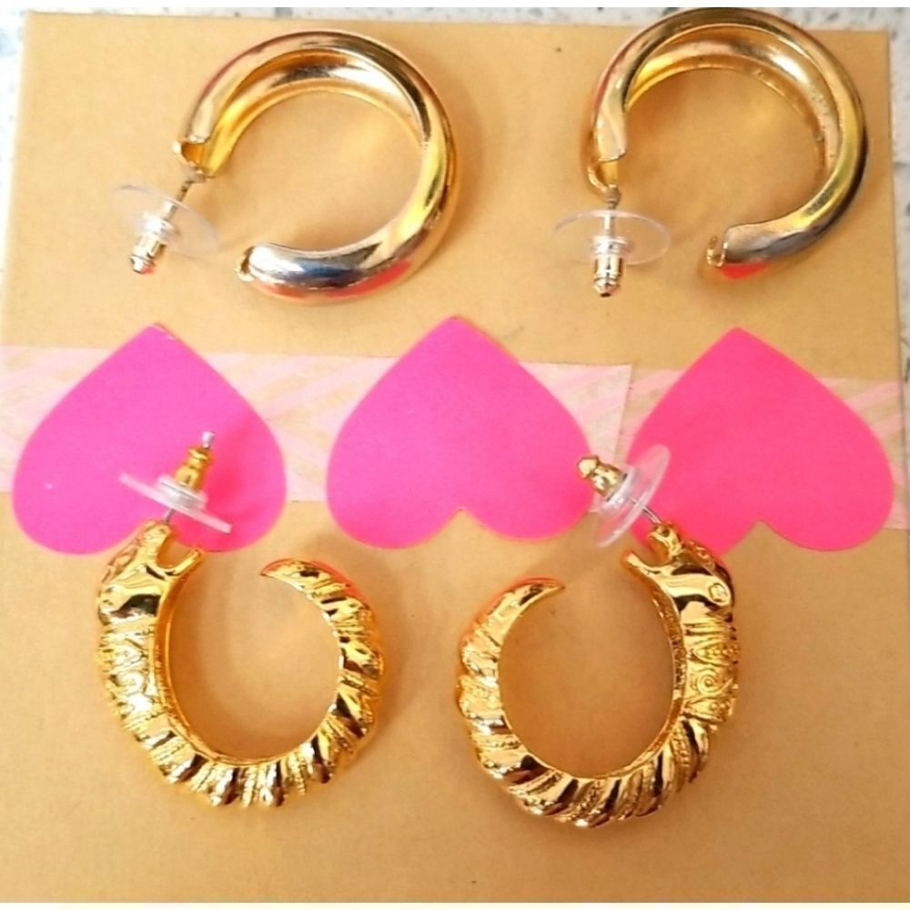 BEAUTIFUL GOLD EARRINGS!!!  